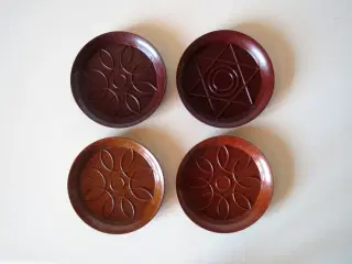 4 flaskebakker, bakelit