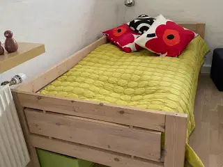 Børneseng gives væk