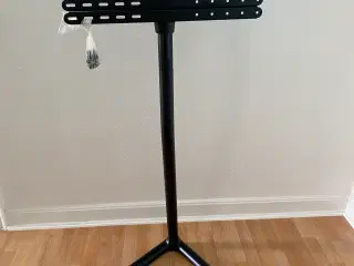TV stander sælges
