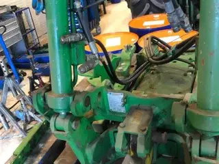 John Deere Hitchkrog fra JD 8000 & JD 6000