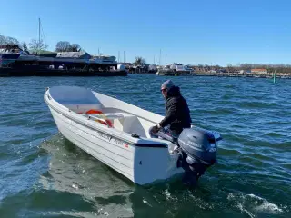 Fjordjollen 470 Fisk med trailer og motor
