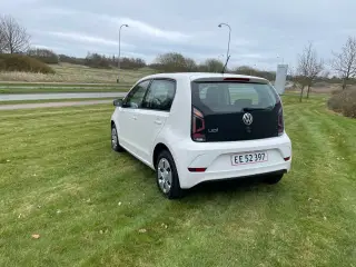 VW UP