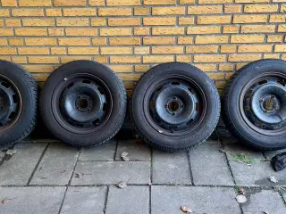 Bridgestone vinterdæk til Peugeot 208, stålfælge