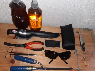 Fiskegrej 30 dele. Nyt eller brugt en gang.