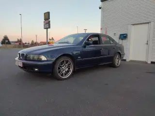 BMW E39 2.8 steptronic