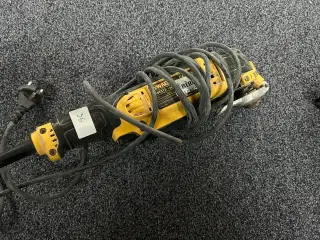 DEWALT Multicutter DWE315