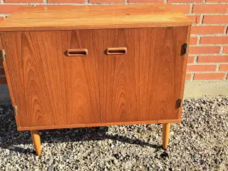 Symaskinebord teak m 3 skuffer