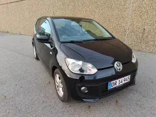 VW UP High model 2014