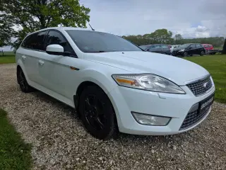 Ford Mondeo 2,0 145 Titanium stc.