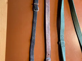 Hundehalsbånd og hundesnore