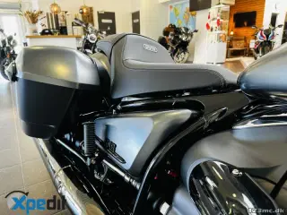 BMW R 18 Roctane
