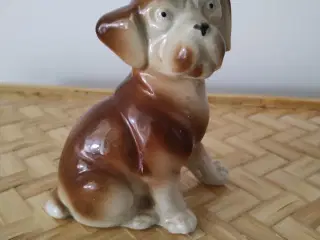 Lille fin porcelænshund