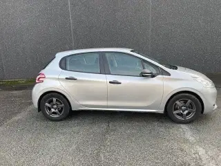 Peugeot 208 1,0 VTi Active 68HK 5d