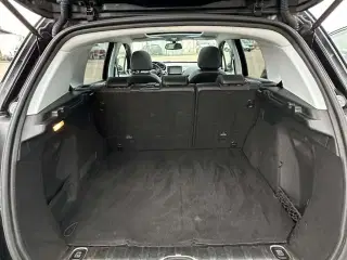 Peugeot 2008 1,2 e-THP 110 Allure Sky