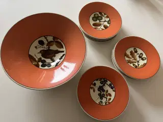 Frugtfad med 10 tallerkener. Arabia Gunhild