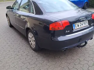 Audi A4 2.0 tfsi 200 hk