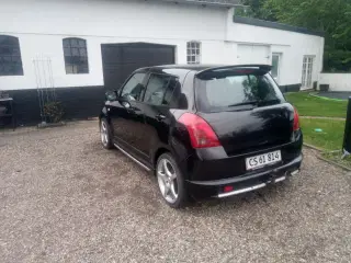 Suzuki Swift' 05