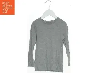Grå langærmet T-shirt fra H&M (str. 116)