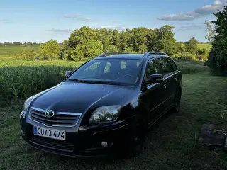 Toyota Avensis 1,8 stw man