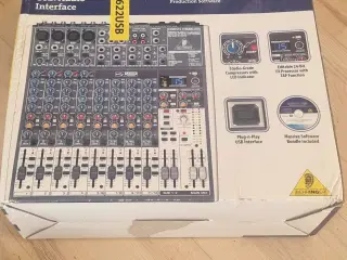 Behringer Xenyx X1622USB Mixer