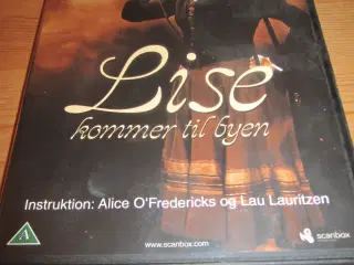 LISE KOMMER TIL BYEN.