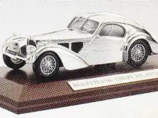 Bugatti Coupé Atlantic (silver car collection)