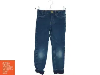 Lined jeans fra H&M (str. 116)