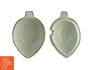 Keramikskål formet som en artiskok (str. 14 x. 10 cm)