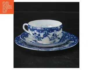 Tekop med underkop og tallerken (str. Ø 16 cm og ø 13 cm og ø 8 cm x 4 cm)