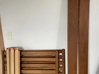 Enkeltseng Hans J Wegner