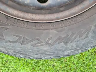 4 stk 15" vinterdæk på fælge sælges