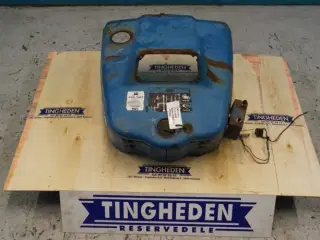 Ford 4000 Motorhjelm D0NN16N627T