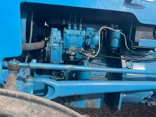 Fin Fordson dexta traktor til salg