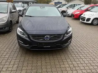 Volvo V60 2,0 D4 190 Momentum