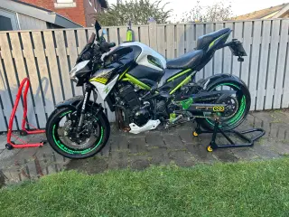 Kawasaki z 900