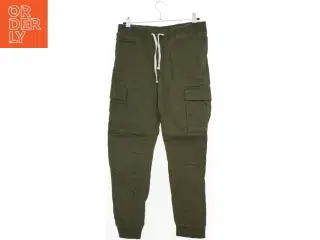 Grøn cargo bukser fra H&M (str. 152)
