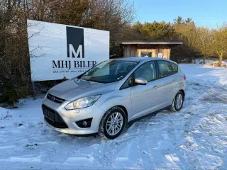 Flot og velholdt ford c-max økonomisk bil 