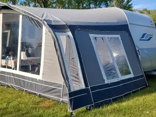 Dorema fortelt  A mål 1000 x dybde 270 cm