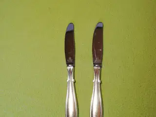 2 Kvintus sølvplet knive
