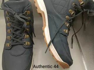 Authentic støvler 44str