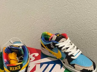 SB Dunk Low Ben & Jerry's Chunky Dunky