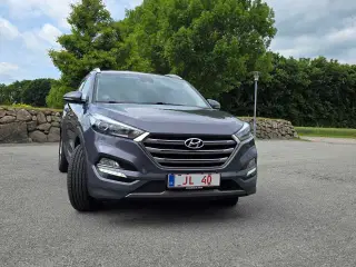 Hyundai tucson 1.7 Diesel Automatgear 