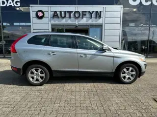 Volvo XC60 2,0 D3 163 Summum aut.