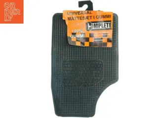 Gummimåttesæt til bil fra Complete (str. 46 x 72 cm og 46 x 32 cm)