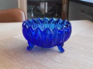 Blå glasskål 
