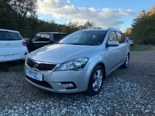 Kia Ceed 1,6 CRDi 128 Exclusive SW