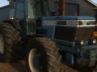 Ford 8830 traktor