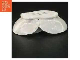 Keramikbladformet fad