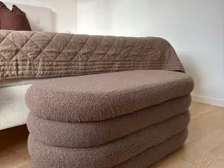 Brun opbevarings puff