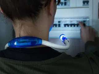 Nakke LED-Læselys Nereled InnovaGoods